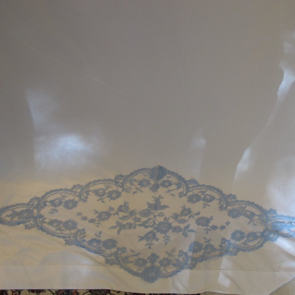 Beautiful light blue lace table runner, scalloped diamond shape